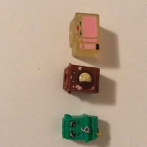 3 shopkins